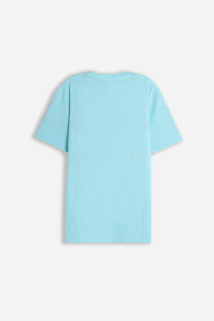 T-SHIRT GIROCOLLO SLUB CON TASCHINO CELESTE