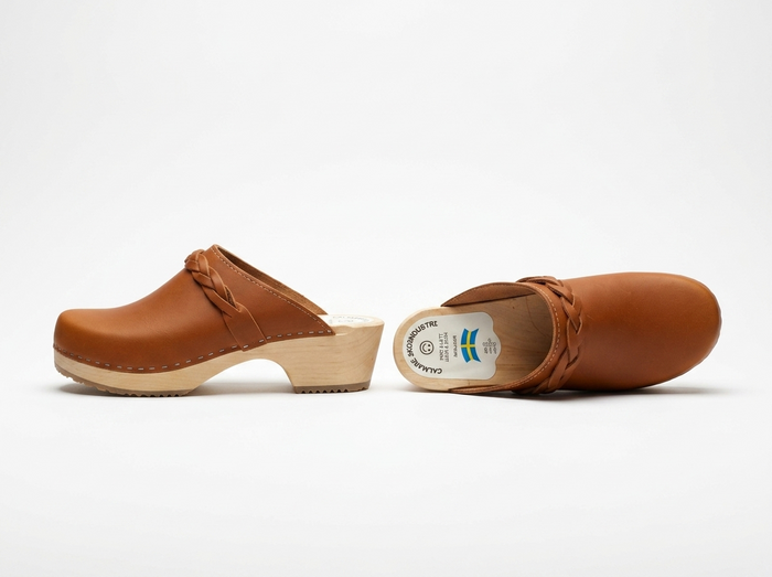 Calmare Christina Low – Handmade Swedish Wooden Clogs | Genuine Leather | Made in Sweden