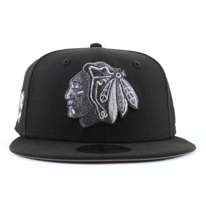 Chicago Blackhawks Black Hawks Logo New Era 59Fifty Fitted Hat (Black Gray Under brim)