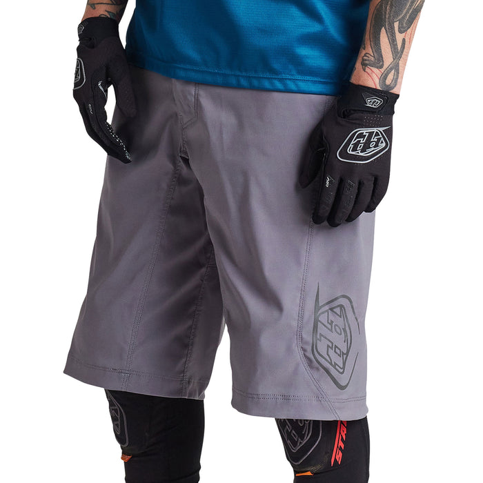 Flowline Short W/Liner Solid Charcoal