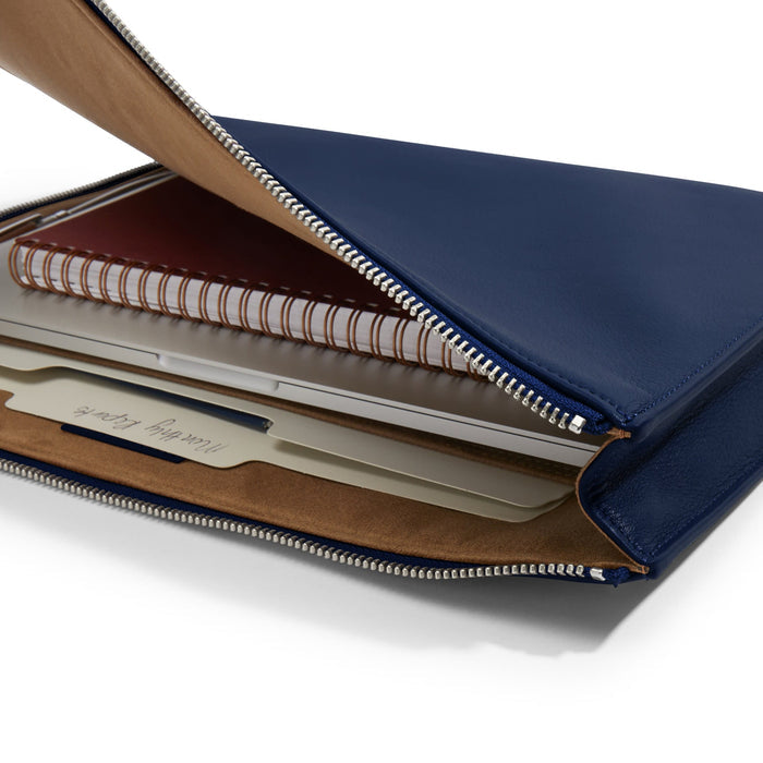 Gusseted-Document-and-Laptop-Holder-Blue-849-375-4