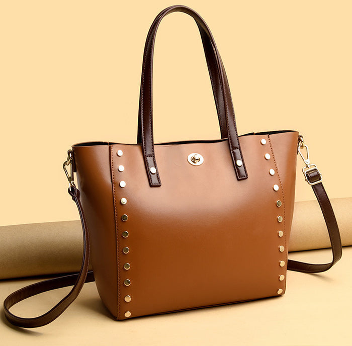 H1675 - Envy Brown Handbag