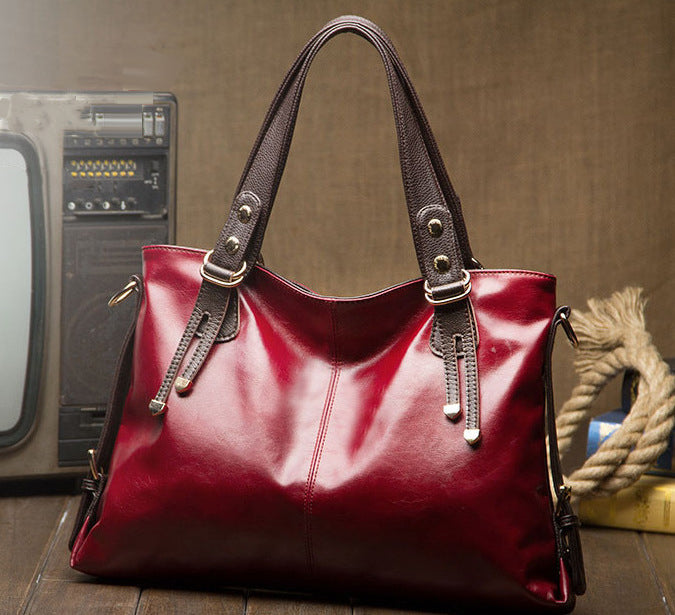 H1700 - Melani Red Tote Bag