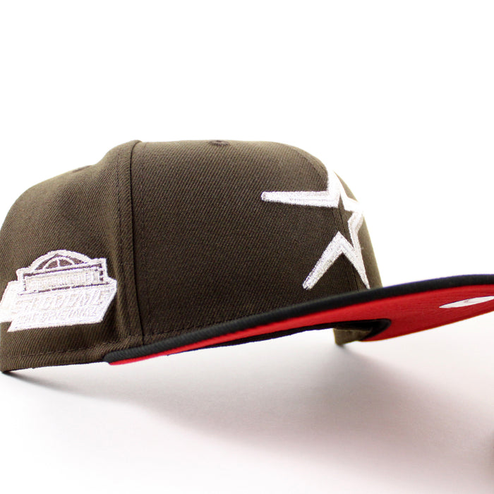 Houston Astros AstroDome New Era 59Fifty Fitted Hat (Walnut Black Red Under Brim)