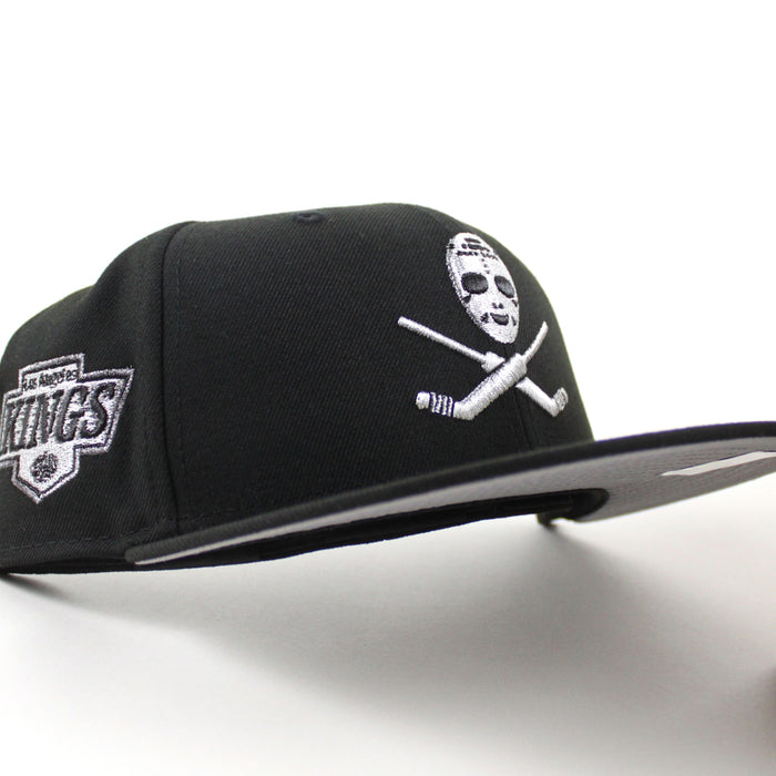 Los Angeles Kings Skull Mask Kings Patch New Era 59Fifty Fitted Hat (Black Gray Under brim)