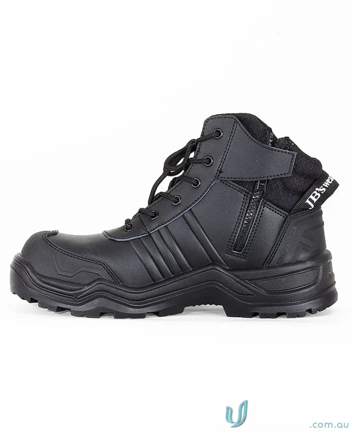 Black leather work boot with resistant sole for uniforms in tough work conditions