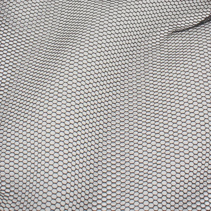Black and white hexagonal mesh screen in Seachem Fish Net