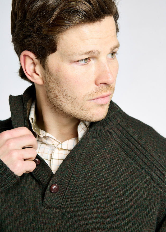 Shields Men’s button neck knit - Olive