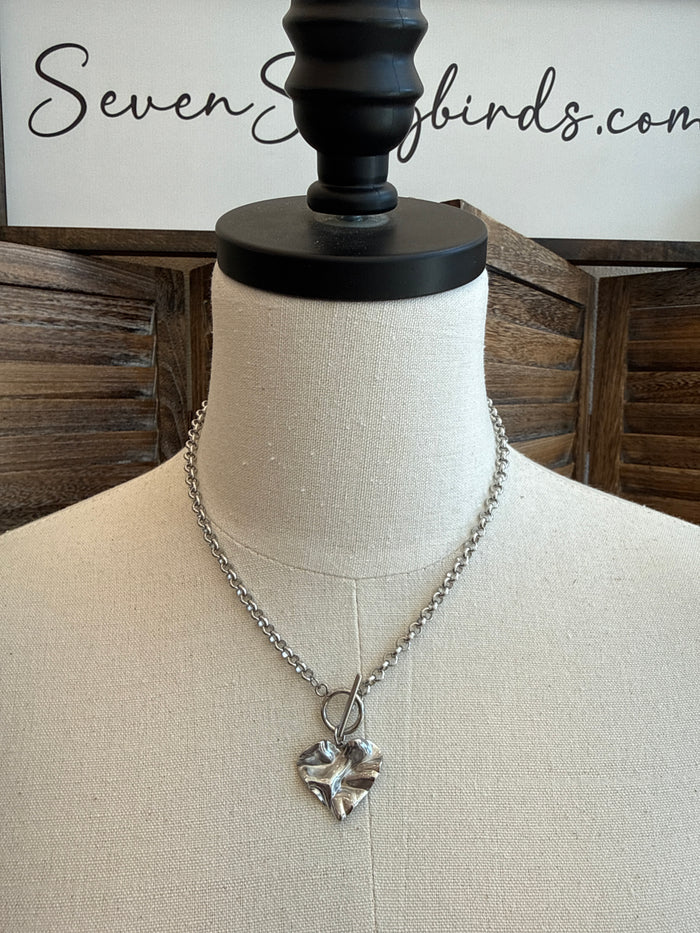 Silver hammered heart toggle clasp necklace with cable chain