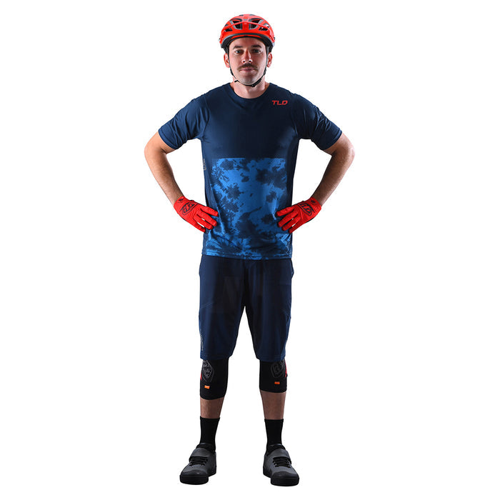 Skyline Short W/Liner Solid Navy
