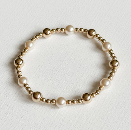 Sunrise Pearl and Gold Bracelet | Waterproof