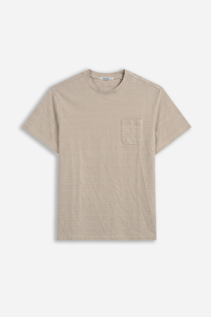T-SHIRT GIROCOLLO CON TRAMA IN RILIEVO E TASCHINO BEIGE
