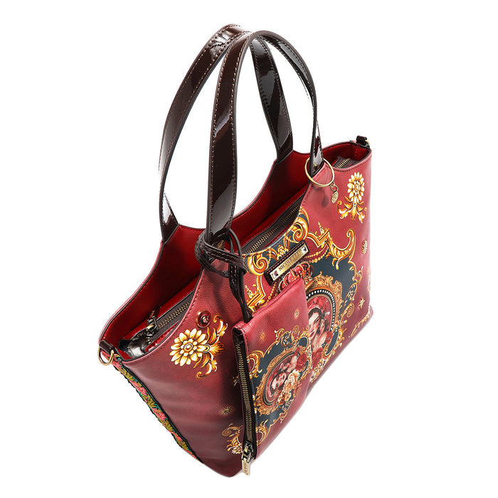 THE QUEEN TOTE WITH WRISTLET