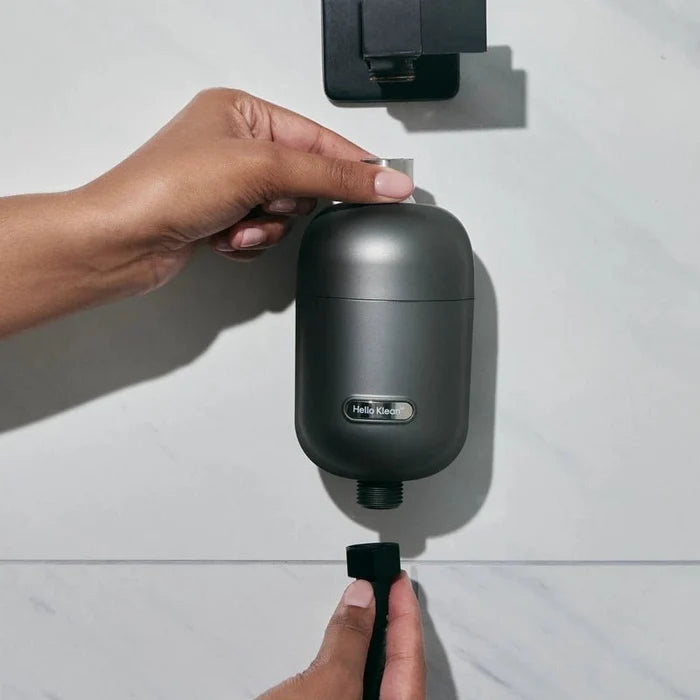 Water Purifying Shower Filter for Chlorine & Heavy Metal Reduction