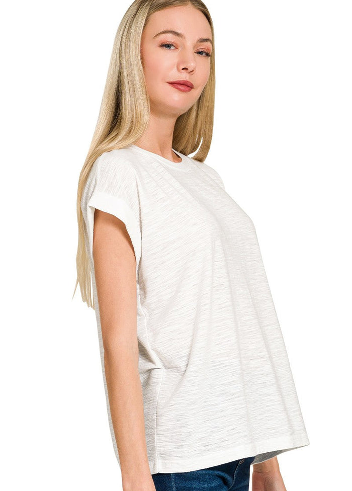 White slub cuffed T-shirt with crew neck and short sleeves