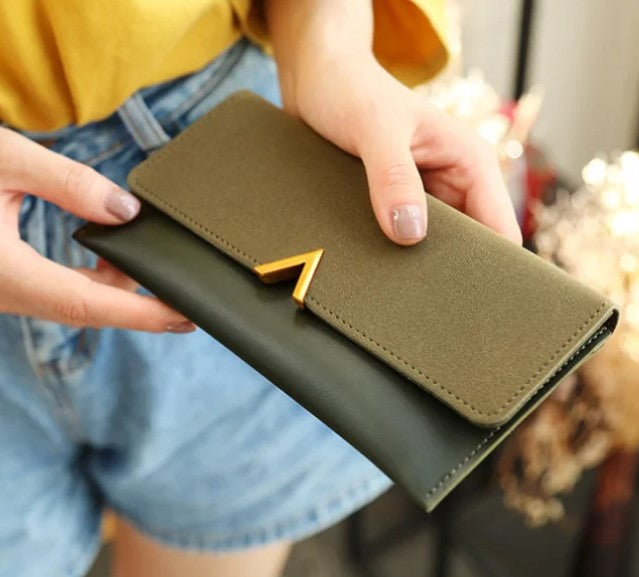 WW140 - Long Ladies Simple Zipper Wallet
