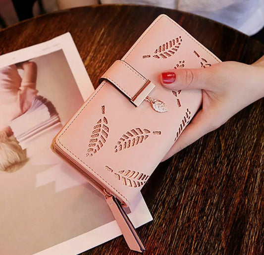WW143 - Leaves Hollow Women's Wallet